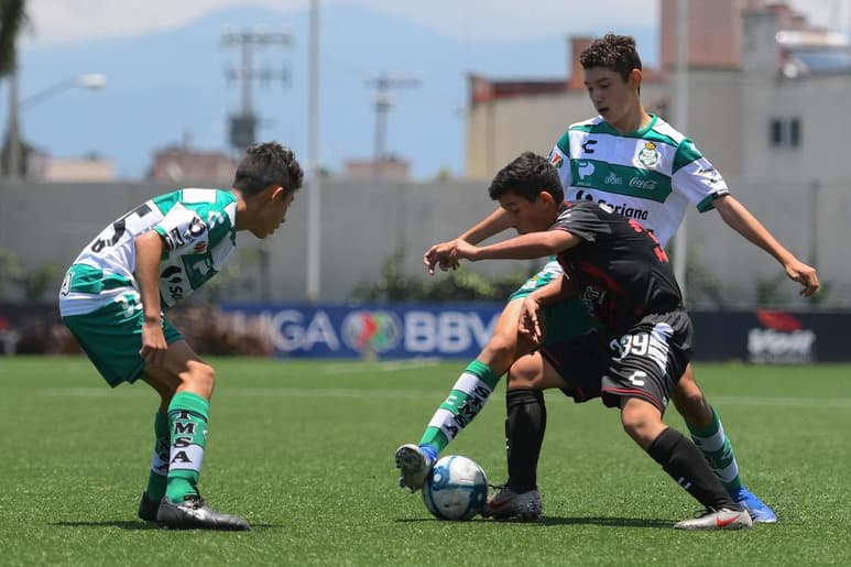 El duelo entre laguneros y jarochos fue muy reñido. (CORTESÍA LIGA MX)