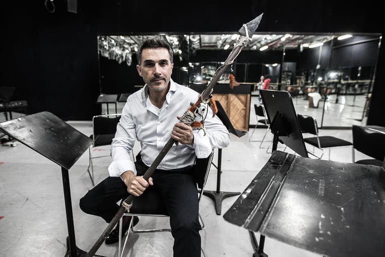 Estreno. Será el 8 de agosto cuando Sergio Mayer presente la puesta en escena de nombre El cavernícola. (ARCHIVO)