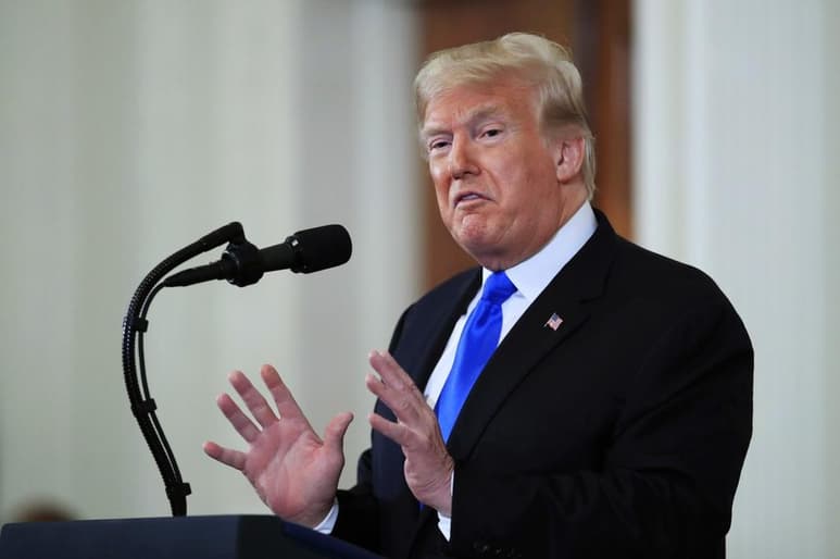 'Creíamos que teníamos un acuerdo con China hace tres meses, pero desgraciadamente China ha decidido renegociar el acuerdo antes de la firma', aseguró Trump. (ARCHIVO)