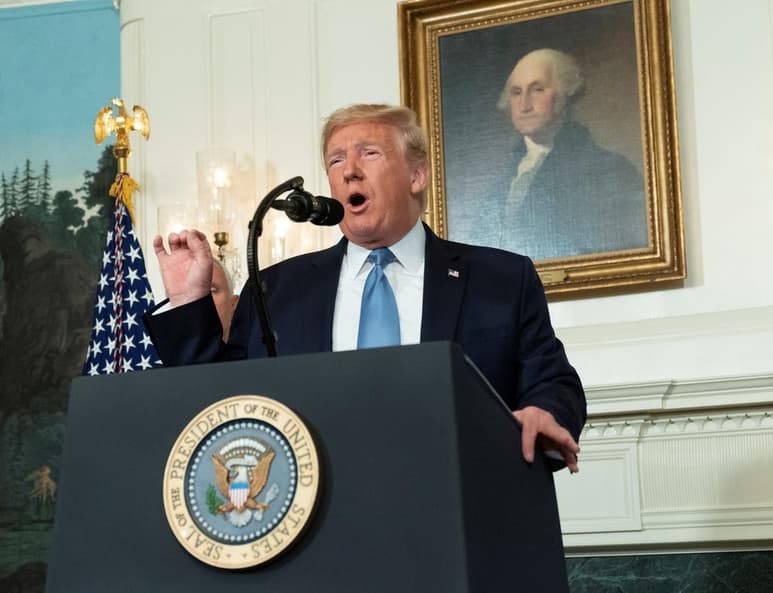 'Debemos frenar la glorificación de la violencia en nuestra sociedad. Esto incluye los repugnantes y espeluznantes videojuegos que son tan comunes ahora', dijo este lunes Trump. (EFE)
