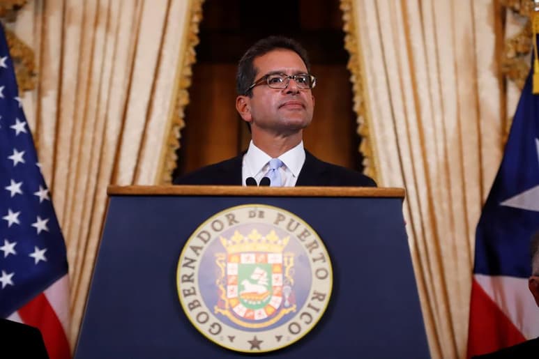 La designación de Pierluisi como gobernador y su juramentación posterior han levantado una polvareda política y judicial en isla debido a las interpretaciones diferentes de la Constitución y la ley que se haga. (ARCHIVO)