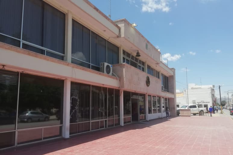 Al buscar al alcalde Horacio Piña, se señaló que no se había presentado a trabajar ayer lunes. (EL SIGLO DE TORREÓN / BEATRIZ SILVA)