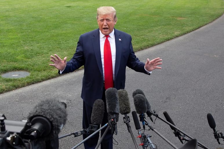 El presidente consideró que si la Fed hace efectivos 'recortes sustanciales', el dólar hará posible que las compañías estadounidenses ganen 'contra cualquier rival' del mundo. (ARCHIVO)