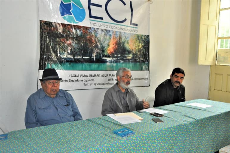 Los integrantes de Encuentro Ciudadano Lagunero proponen que se centren los esfuerzos en recuperar el Acuífero Principal y presentan una estrategia donde señalan el abasto de agua potable a la población vulnerable. (ARCHIVO)