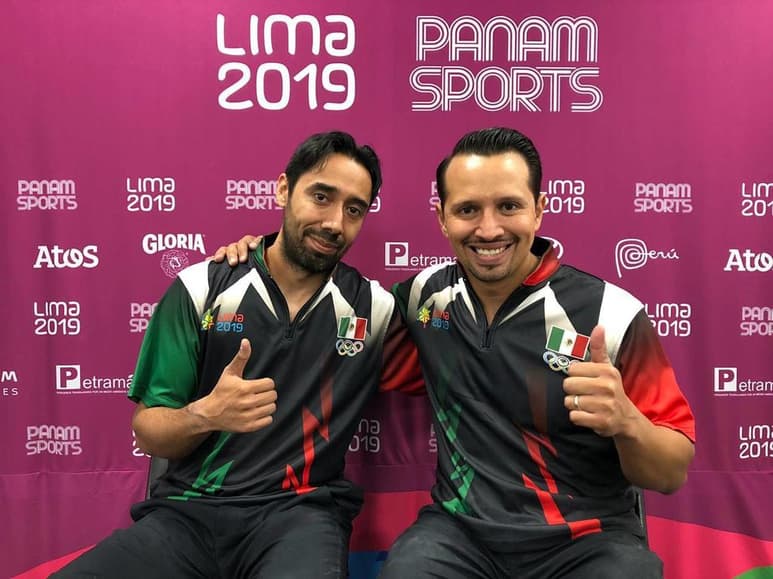 Arturo Quintero Gómez y José Bernardo Alberto Hernández Llergo subieron al tercer escalón en la categoría de dobles masculino. (TWITTER)