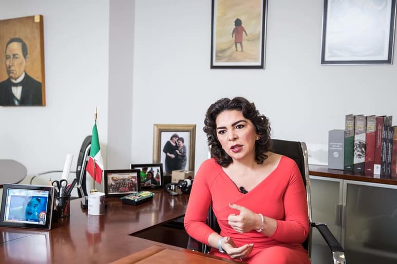 La exgobernadora de Yucatán, Ivonne Ortega, renunció al Partido Revolucionario Institucional (PRI), tras 29 años de militancia. (ARCHIVO)