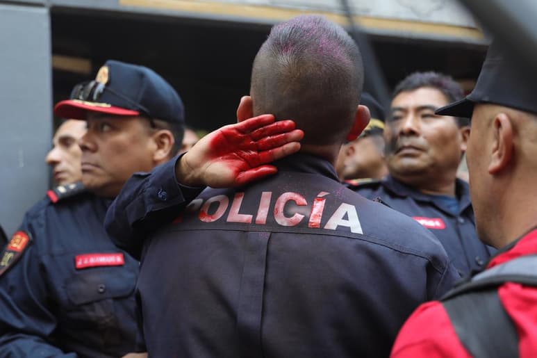 Los casos se repiten desde hace por lo menos 30 años, sólo que ahora las redes sociales y las marchas de repudio catalizan el malestar. (ARCHIVO)