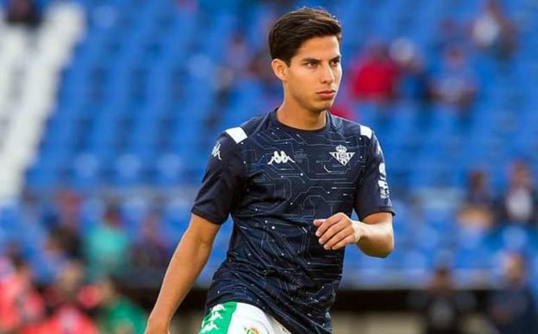 Sin Lainez, ni Guardado, Betis inicia con derrota en La Liga