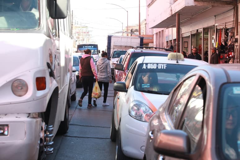 Las políticas públicas deben considerar al 80 por ciento de la población que no se desplaza en vehículo. (EL SIGLO DE TORREÓN)