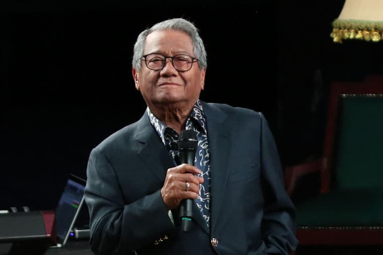 “Claro que debemos de lamentar que se vaya un señor con una gran trayectoria como Celso, era una persona que supo representar a México con su música”, dijo el cantautor yucateco de 83 años de edad, creador de temas como Adoro.
(ARCHIVO)