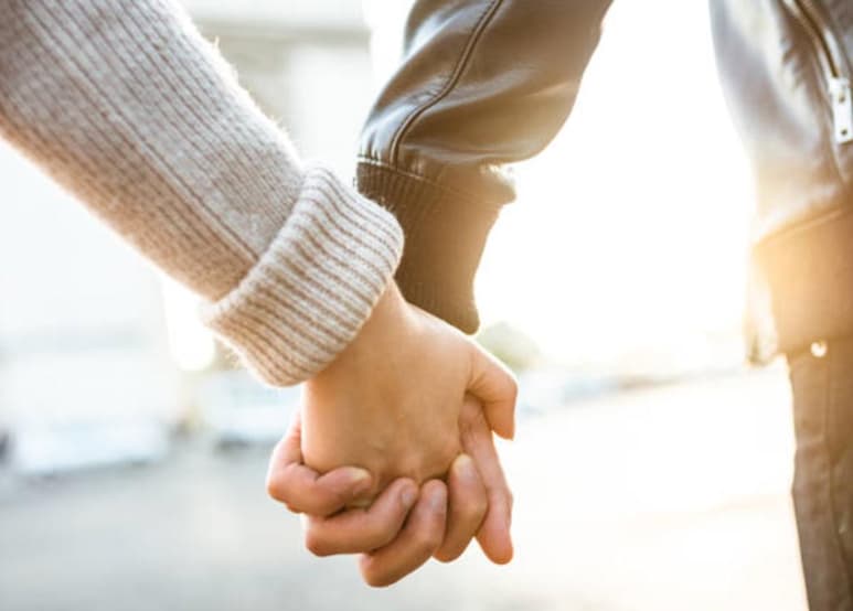 La mujer dice que necesita discutir, no tener una relación sin problemas. (INTERNET)