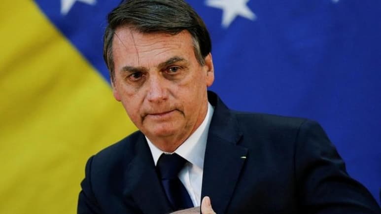 Bolsonaro había respondido a esa intención de Macron este jueves, mediante una serie de mensajes en las redes sociales, en los que censuró lo que llegó a calificar de 'mentalidad colonial'.
(ARCHIVO)