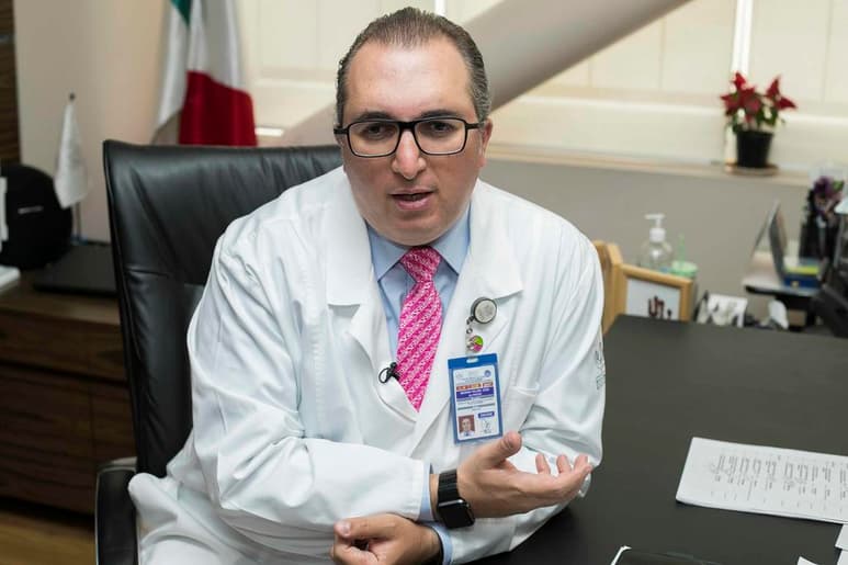 El director del Centro Médico Nacional (CMN) '20 de Noviembre' del Instituto de Seguridad y Servicios Sociales de los Trabajadores del Estado (ISSSTE), Alfredo Merino Rajme. (ARCHIVO)