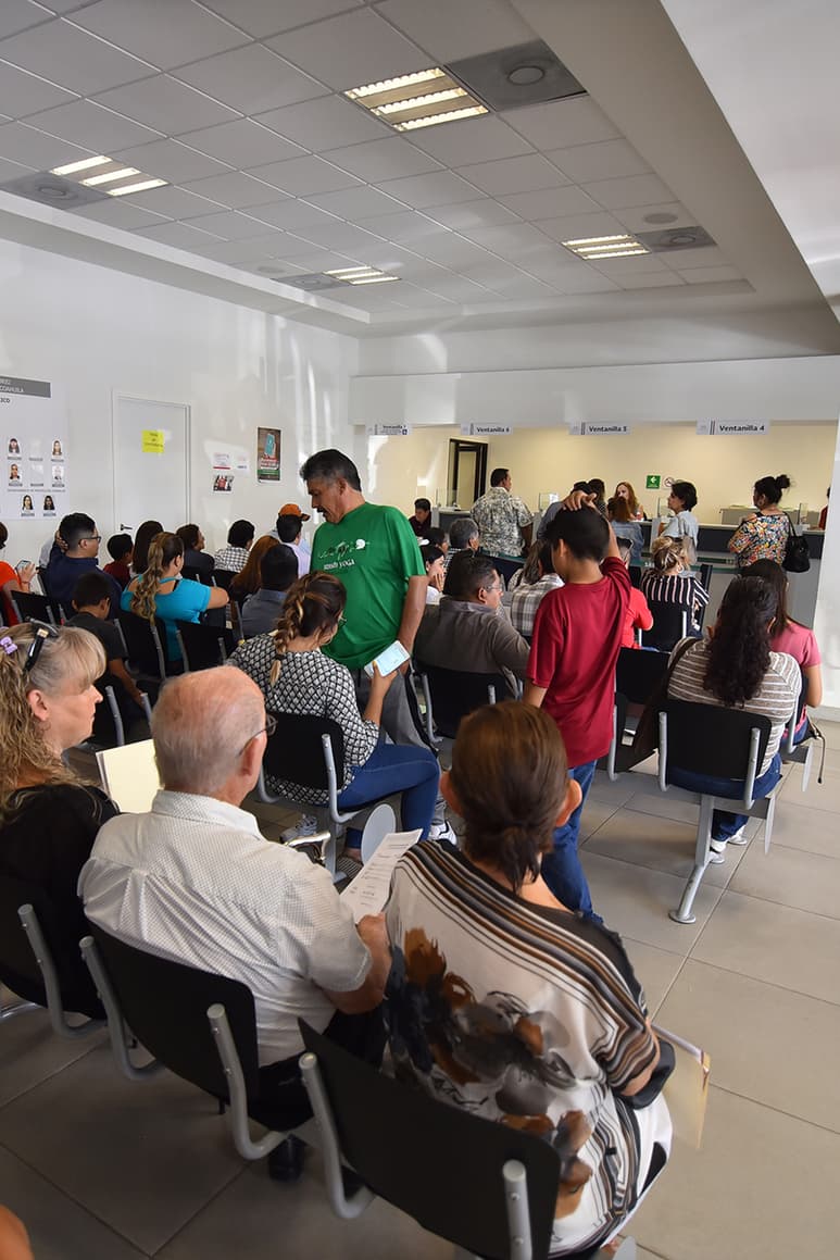 Gran dinamismo en el trámite y entrega de pasaportes tuvo la delegación Coahuila de la SRE durante las vacaciones de verano. (EL SIGLO DE TORREÓN)