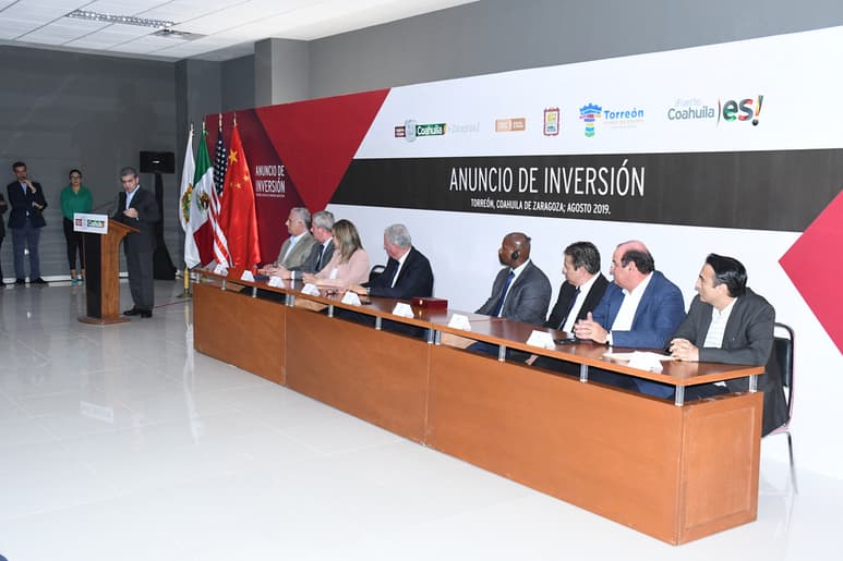 Autoridades estatales y municipales anunciaron la llegada oficial de la empresa Milwaukee Electric Tool Corporation a Torreón; comenzará a operar en el mes de abril de 2020. (FERNANDO COMPEÁN)