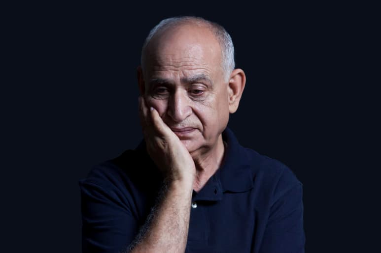 Actualmente, el Alzheimer es la causa de demencia más habitual y afecta a 46 millones de personas en todo el mundo, una cifra que podría triplicarse hasta 2050 si no se encuentra la forma de curarla. (ARCHIVO)
