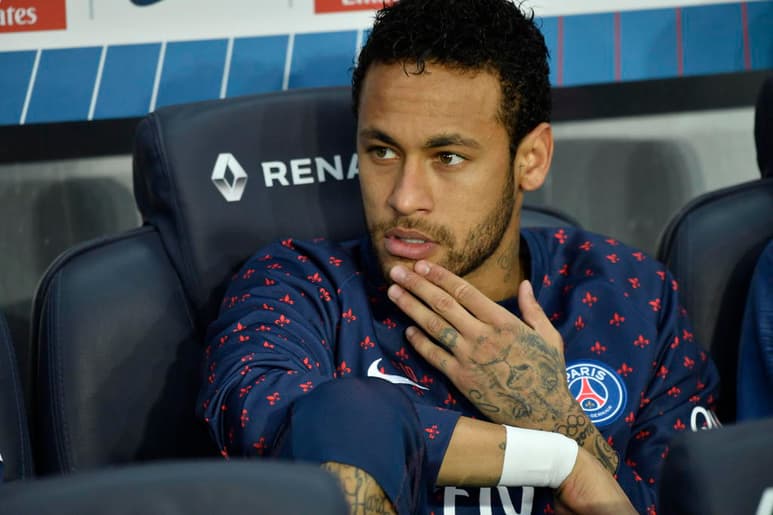 Neymar no forma parte del grupo de convocados para el partido que este viernes disputará el París Saint-Germain contra el Metz. (ARCHIVO)
