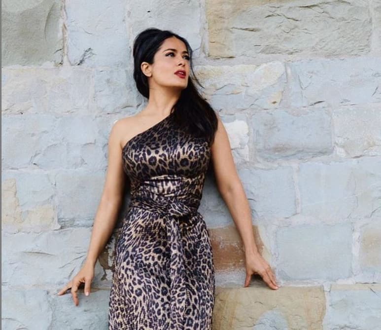 Plena. Salma Hayek es la más aclamada, afamada y mejor pagada en la llamada 'Meca del cine', hoy celebra su cumpleaños número 53.(ESPECIAL)