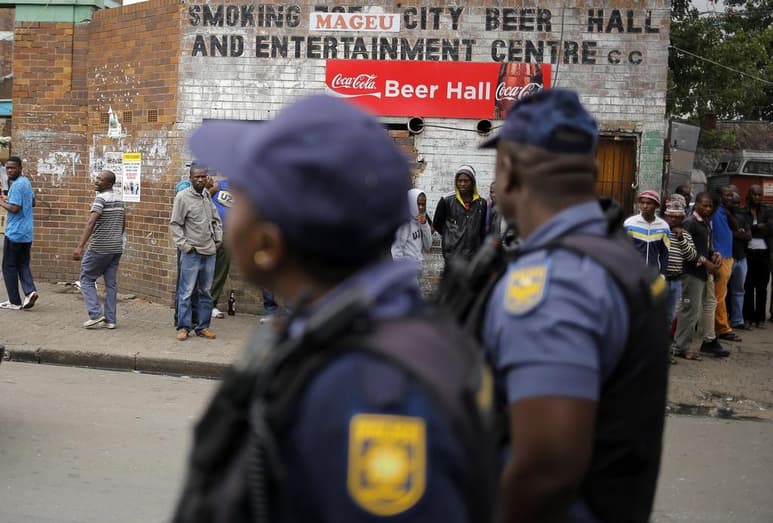 Al menos tres países africanos se encuentran en alerta ante la serie de ataques que sus connacionales han sufrido en esta ciudad y Pretoria, principales ciudades de Sudáfrica. (ARCHIVO)