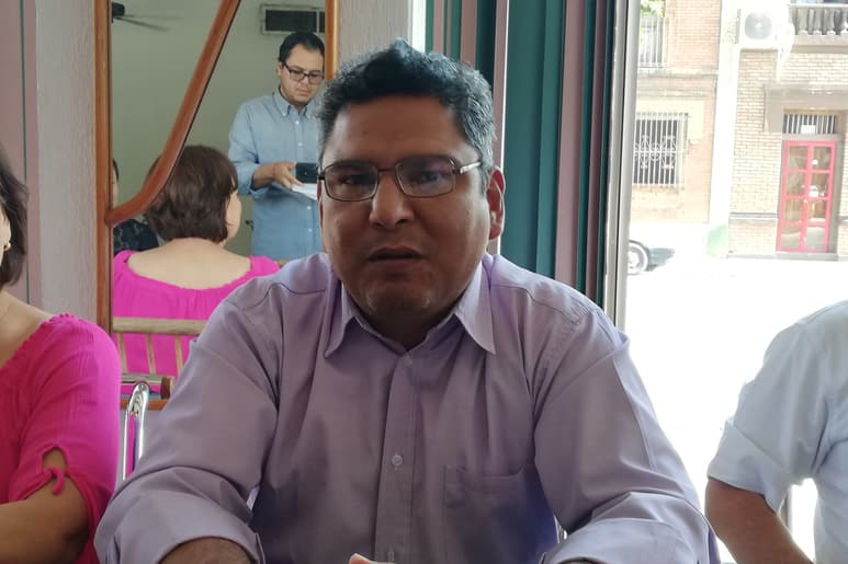 Consejeros de Morena dicen que los estatutos contemplan la votación directa, pero no la encuesta. (EL SIGLO DE TORREÓN)