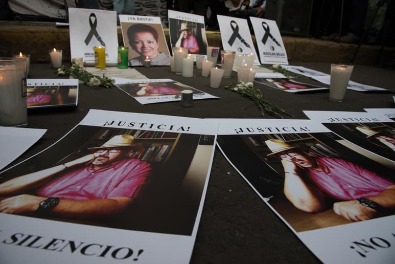Tras el homicidio de Miroslava Breach, la muerte de otras cinco personas ha sido vinculada a su crimen, sin embargo, las autoridades de Chihuahua no las investigaron a fondo. (Colectivo 23 de marzo)
