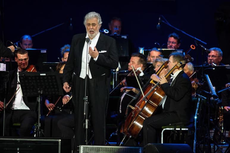 El sindicato que representa a cantantes y personal de ópera abrió su propia investigación a las acusaciones de acoso sexual contra Plácido Domingo, señalando que no puede estar seguro de que las compañías de ópera indaguen en ellas lo suficiente. (ARCHIVO)