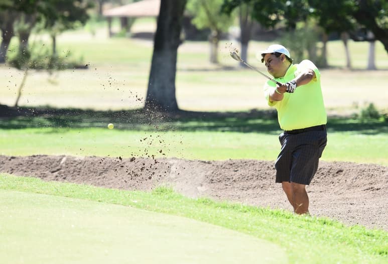 En las últimas semanas, se ha incrementado la actividad de los golfistas en el añejo club de la Comarca Lagunera, ya que buscan luego de 54 hoyos, ubicarse en los primeros puestos de sus respectivas categorías. (ARCHIVO)