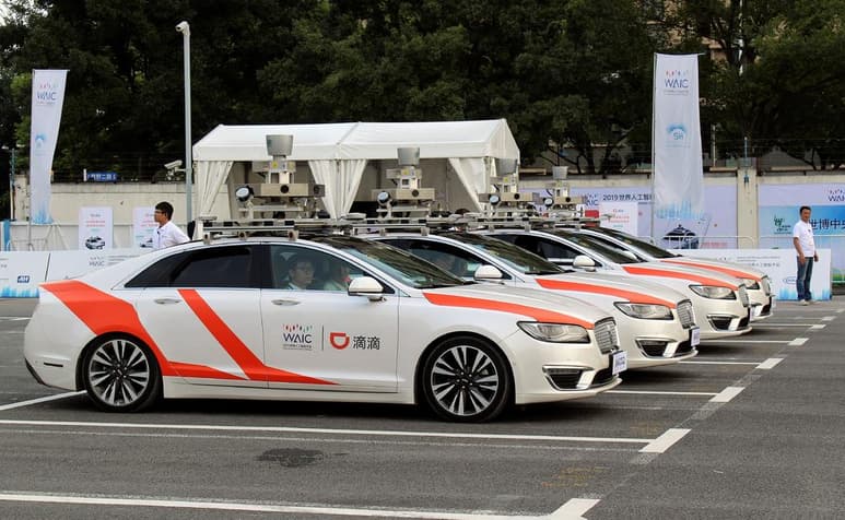 ¿Te atreverías a subir a un taxi sin conductor? En China ya es posible gracias a los 'robotaxis', coches sin conductor que están empezando a usarse en programas piloto que buscan obtener experiencias para seguir desarrollando y mejorando los vehículos autónomos. (ARCHIVO)