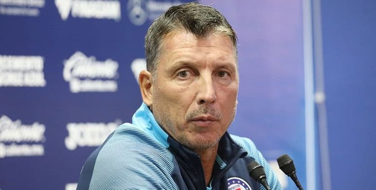 Robert Dante Siboldi tiene la encomienda de terminar el torneo entre los mejores 4 de la tabla. (CORTESÍA)