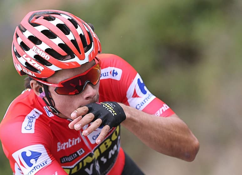 Primoz Roglic se mantuvo como líder de la clasificación general, a falta de dos etapas (una competitiva) en la Vuelta a España. (EFE)