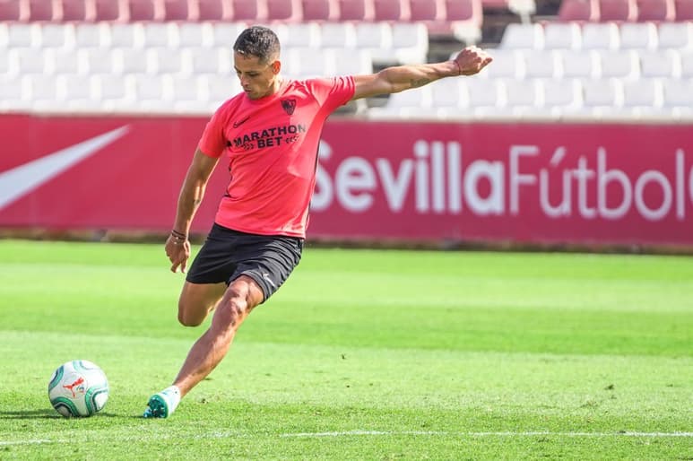 El mexicano podrá ver acción ante el Deportivo Alavés.