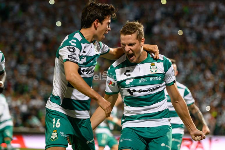 Julio Furch fue el anotador del empate a dos goles entre Santos y Pachuca. (EL SIGLO DE TORREÓN)