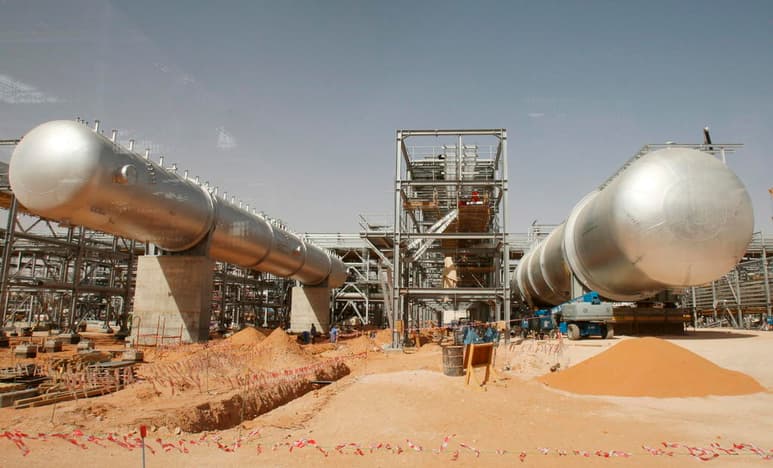 El sábado se registraron ataques contra refinerías saudíes, reivindicados por hutíes yemeníes. (EFE)