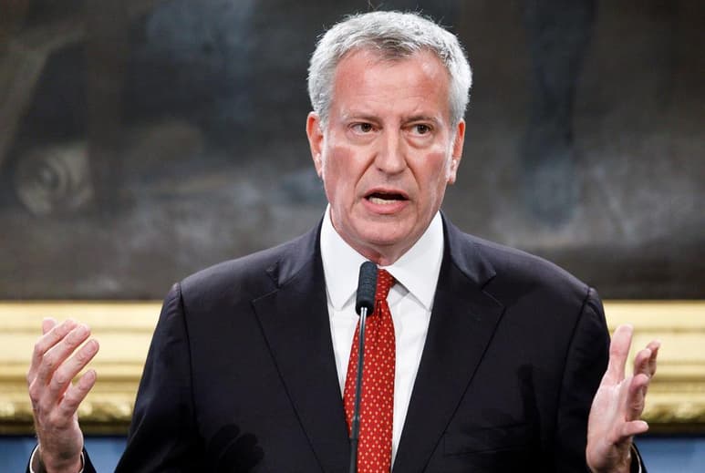 El alcalde de Nueva York, Bill de Blasio, anunció hoy que pone fin a su candidatura demócrata de cara las elecciones de 2020, ante la incapacidad de obtener el respaldo entre los votantes del partido. (ARCHIVO)