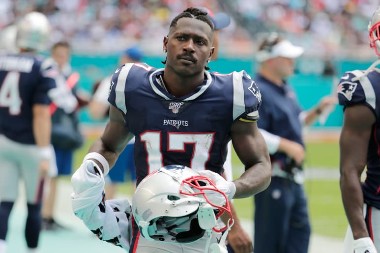 Antonio Brown solo disputó un partido con los Patriotas de Nueva Inglaterra. (AP)