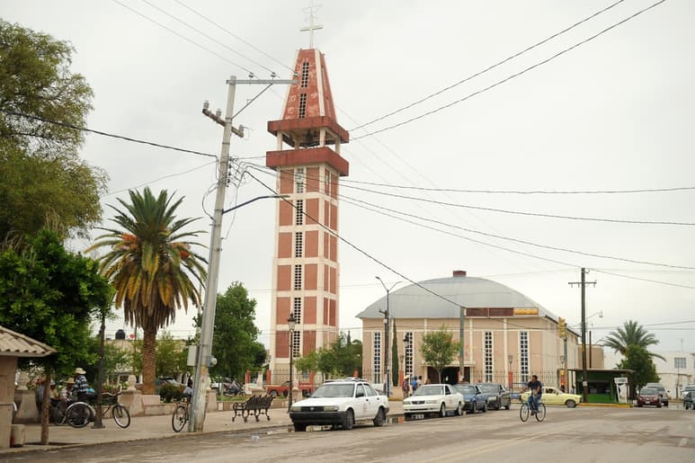 El Municipio de Tlahualilo enfrenta una situación crítica, pues carece de recursos para el pago de sueldos y les dejaron adeudos. (EL SIGLO DE TORREÓN)
