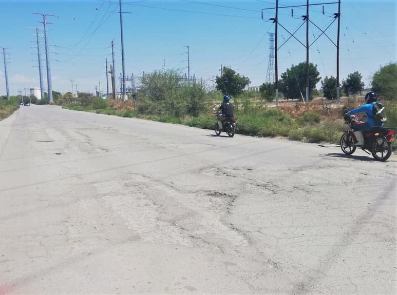 El tema de pavimentación y rehabilitación de carreteras hace falta en casi todos los puntos del municipio de Fco. I. Madero. (EL SIGLO DE TORREÓN)