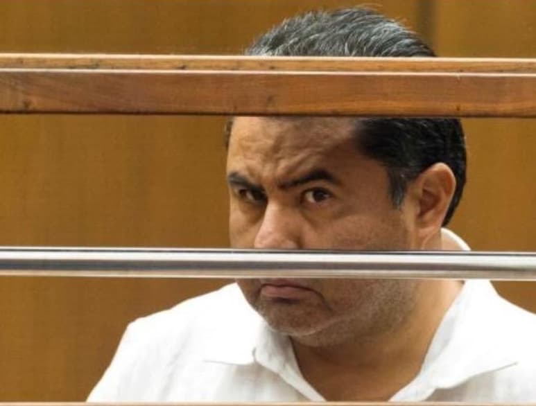 Joaquín García y sus dos coacusadas: Alondra Ocampo y Susana Medina Oaxaca, estuvieron presentes en la audiencia de este jueves en un tribunal de Los Ángeles, California. (ESPECIAL)