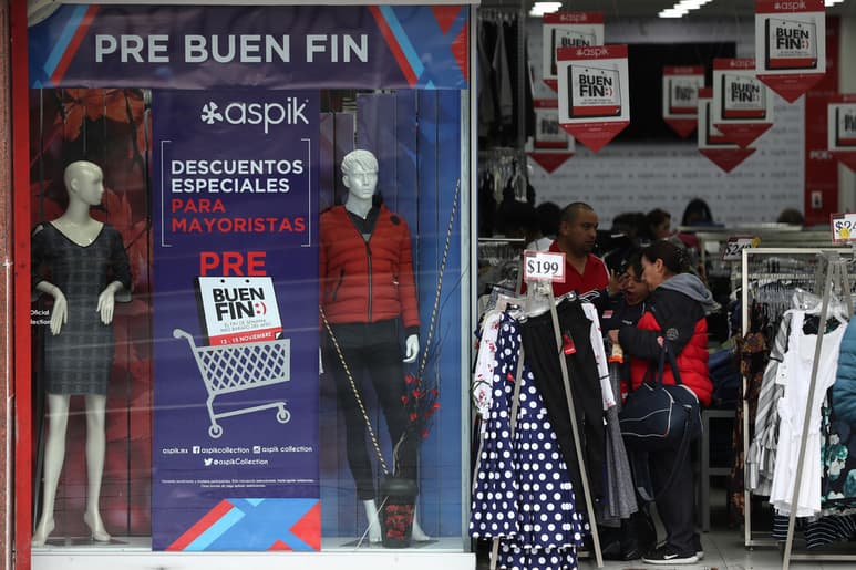 La Profeco busca dar una orientación para que los vendedores eviten difusión o publicidad engañosas. (ARCHIVO)