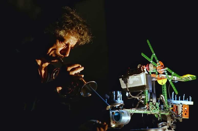 Intercambio de conocimiento. Se trata de un es un espacio de convergencia y unión entre estudiantes, académicos y artistas. (CORTESÍA)