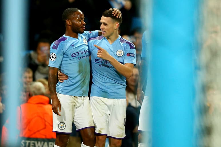 Raheem Sterling (i) y Phil Foden (d) marcaron los goles de la victoria para la escuadra 'Citizen' como local. (AP)
