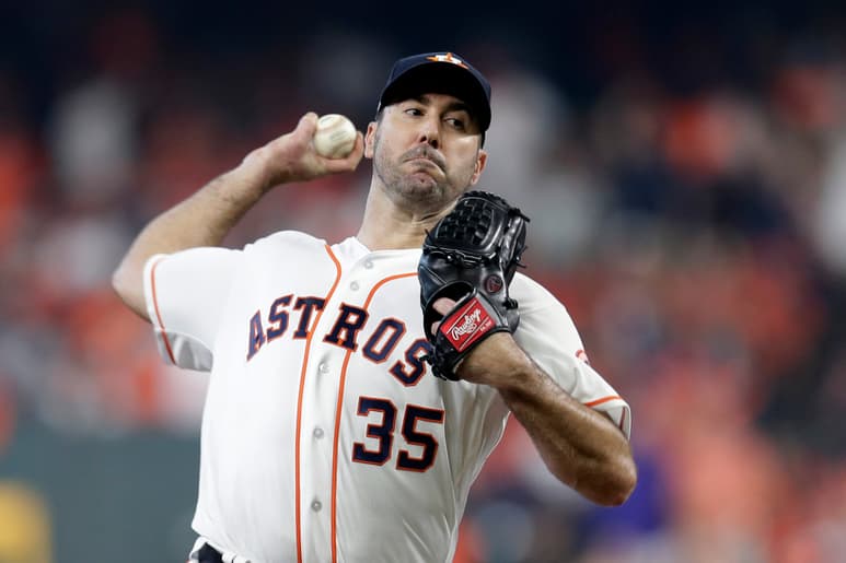 Justin Verlander lució en la lomita de los disparos, colgó siete argollas y tan solo permitió un imparable, mientras que dio tres bases por bolas y ponchó a ocho enemigos. (AP)