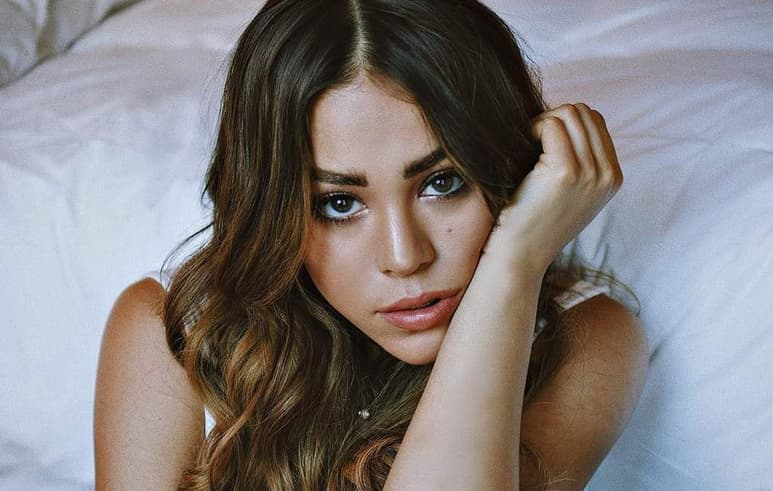 Danna Paola se ha probado como actriz y cantante, sin embargo ha sido en los últimos tres años cuando la joven de 24 años ha dado un salto a Europa, continente en el que está probando desarrollarse en inglés y español. (INSTAGRAM)