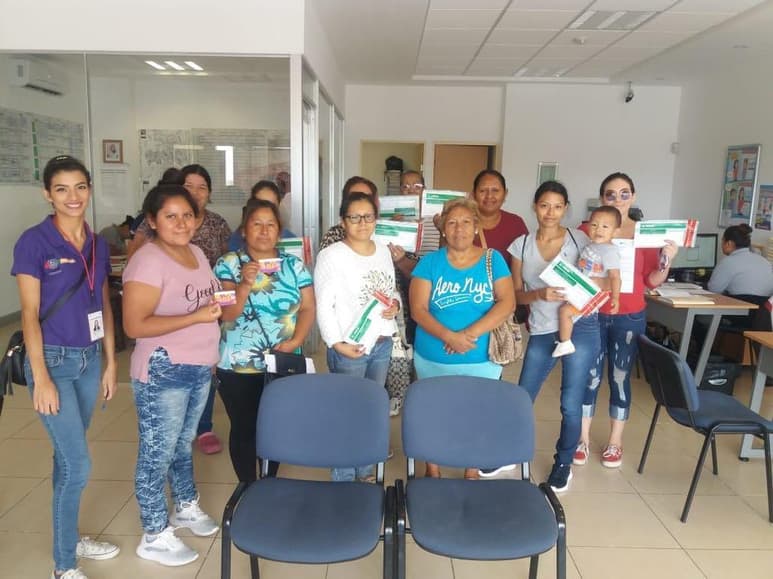 La titular de esta dependencia, Katy Salinas Pérez, indicó que estos programas se han entregado a mujeres emprendedoras en distintos municipios del estado de Coahuila. (EL SIGLO COAHUILA)