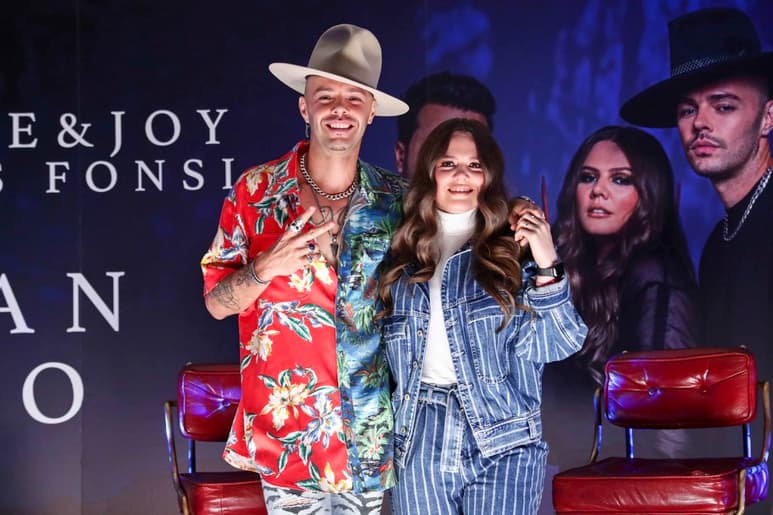 Comprometidos. El dueto Jesse & Joy dice que están implicados en la lucha contra problemas sociales. (EFE)