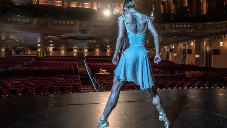 El cineasta estadounidense Len Wiseman, conocido por dirigir la saga Inframundo, fue el elegido para encargarse del primer spin-off de las películas de John Wick, que llevará por nombre Ballerina. (ESPECIAL)