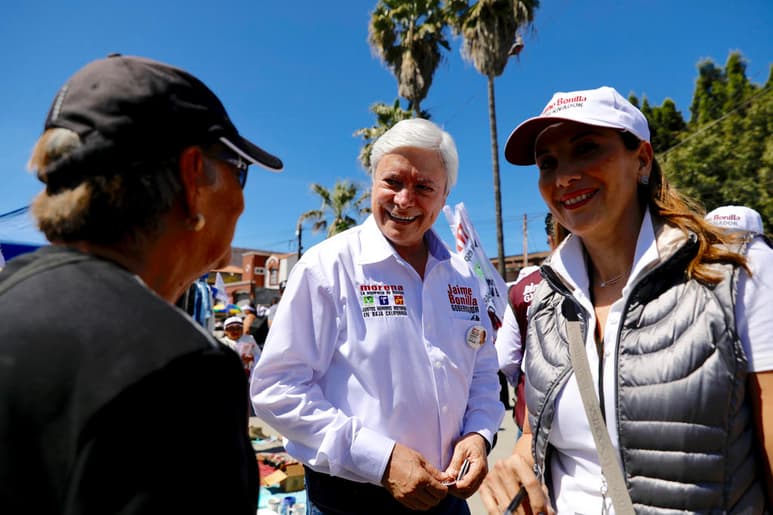 Si el tribunal electoral resuelve que el próximo mandato estatal en Baja California 'es de dos años, son dos años', señaló el presidente Andrés Manuel López Obrador, quien el sábado estará en San Quintín, municipio de Ensenada, en actividades de su agenda social. (ARCHIVO)