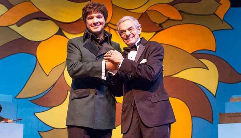 Hacer la bioserie de José José para la cadena Telemundo tuvo sus complicaciones, pues a veces se tuvieron que rehacer escenas y quitar otras, por la desaprobación del cantante. (ESPECIAL)