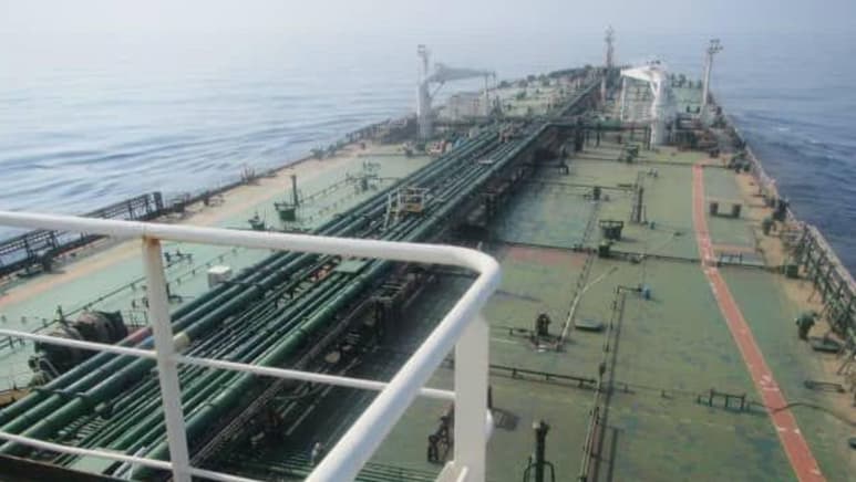 Este viernes hubo dos ataques contra el petrolero iraní 'Sabiti' cuando se encontraba a unas 60 millas de la ciudad de Yeda. (ARCHIVO)