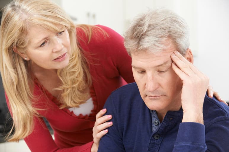 Se estima que en México hay más de 800 mil personas con Alzheimer, enfermedad que llega a afectar más a los cuidadores de estos enfermos por desempeñar ese rol. (ARCHIVO)